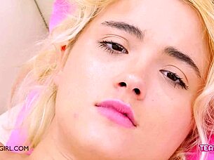 i can't resist this hot blonde teen lesbian scene