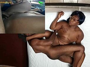 Milf amadora com bunda ebony grande chupando pau em público