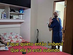 Hey, ich hab meiner verbundenen Frau einen Streich gespielt. Buddy im Schrank versteckt für geilen Bettspaß!