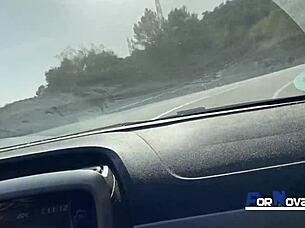 Pornovatas จับสาวมูลาตา 18+ มาเย็ดในรถร้อนกับก้นลาติน่า