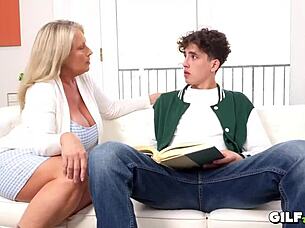 Whoa! Granny’s Mega-Boobs Grow Huge in Hentai as She’s Fucked Deep!