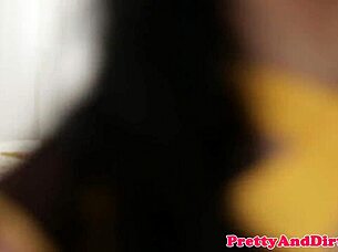 בייבי קעקועים שופעת רוכבת בסיפור זיון 😍