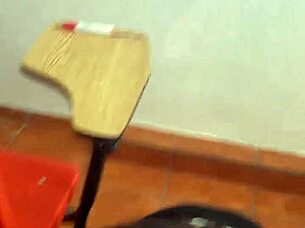 Ho scopato la prof Vero in aula, milf messicana bollente