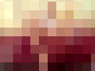 Горячая 18+ девчонка показывает трусики из-под юбки пока ты дрочишь в этой любительской сцене