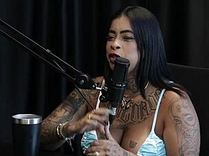 Parayla Şaşıran Yaramaz Kız Will Mastro ile Plajda Sikilmeyi Her Zaman İstedi Çekim Yapıyor Marcelly Melo Şeffaf Kırmızıda Birçoğu Ona Mastürbasyon Yapıyor