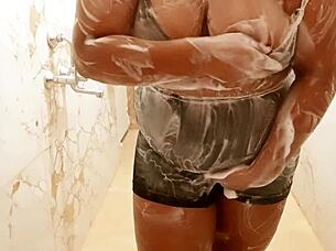 I watch the manipuri sexy girl play with her boobs, but shes so hot i cant stop staringg