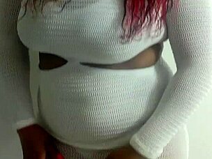 I nut on a bubble butt twerking ass