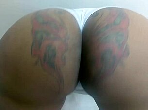 I nut on a bubble butt twerking ass