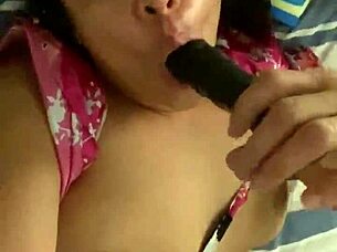 Anna maria mature latina milf shows oral love in intense session