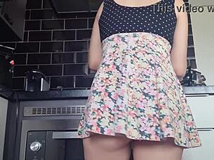 gostosa mostra a bunda