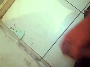 Camara oculta a mi mujer masturbando bien rico?