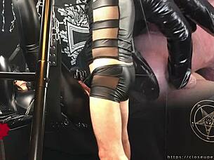 I fuck the mistress's pussy on the sex swing in black gothic style