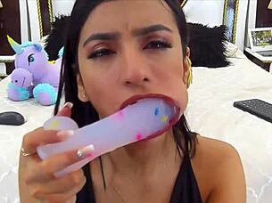 perfect model gives blowjob on webcam