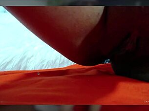 i'm a latina masturbating so good