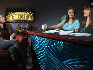 Dana And Samantha Interview Jelena Jensen On The Kinky And Creepy Show