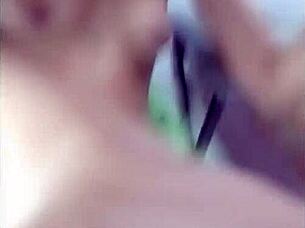 Arielsweet's Intriguing Feet and Squirt Masturbation Session