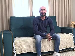 Black colombian babe paris celebrates birthday with blowjob and riding