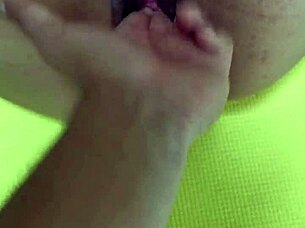 This latina milf was masturbating solo, her big ass shaking as amateurs watched.