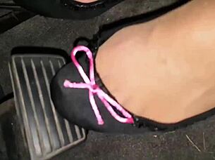 Intimate amateur webcam fetish show