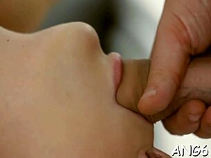 Brunette Alice C blows big prick 😈