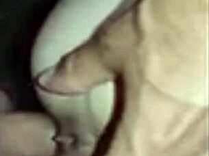 I love playin with my wifes wet pussy and fingering her holes so much