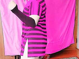 big ass sexy trans riding cowgirl wet and wild 😍