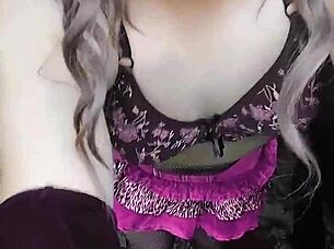 big ass sexy trans riding cowgirl wet and wild 😍