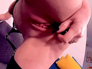 Red XXX stuffs her pussy with toys in lingerie and stockings