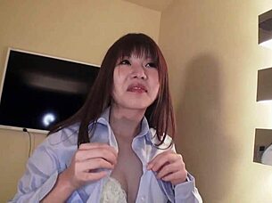 I'll have the shaved amateur girl in uniform cosplay, Hitomi Kamei 2
