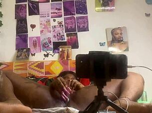 I Masturbated My Pussy With Dildo In Front Of Mirror 😘