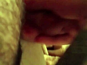 I crave fingering and fucking with a sexy mature whore every night