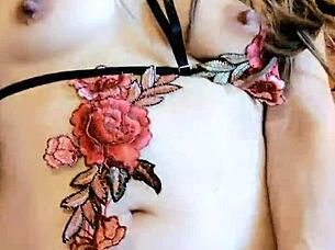 Queen experiences intense pleasure on Halloween