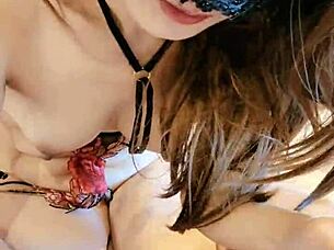 Queen experiences intense pleasure on Halloween