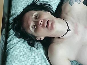 denying my milf orgasms while edging her on big cock, watch her cum hard 😍