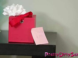 Look At These Hot Lesbians Fucking In Lingerie For Their Anniversary!