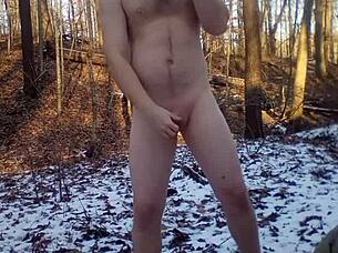 i flash naked outdoors for cumshot