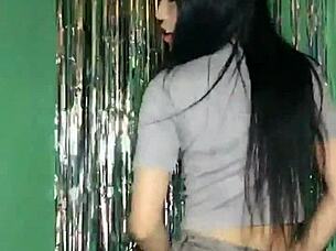 Korean Asian girl performs sexy dance on Uplive livestream webcam show.