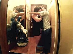 Watch me fuck the fat girl between walls, sucking cock then pounding pussy and ass