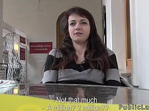 i watched this european amateur flashing her pussy and getting banged in the car