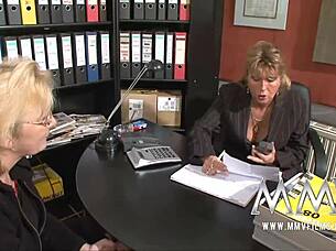 german mature housewife fucked hard with blowjob and cumshot!