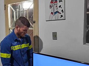 Electrician Helps With Tv, Gets Paid With Sex