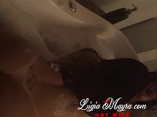 Academia E Depois Peguei Uma Amiga Muito Gostosa - Vem Conferir -