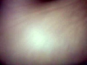 Wow, that big black cock stretches her pussy 😍