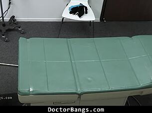 Minxx Marley Consults Dr Bangs For Her Orgasms