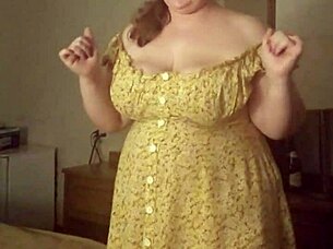 britney skyy enjoys deepthroating dragon dick