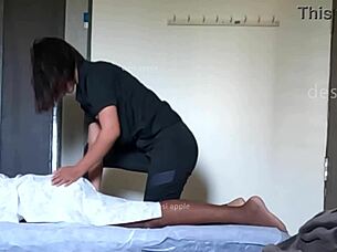 Indian Manipur Girl Receiving Erotic Massage In Spa