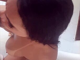 morena gostosa is giving a blowjob backstage with matheus castro and pamela santos 😍