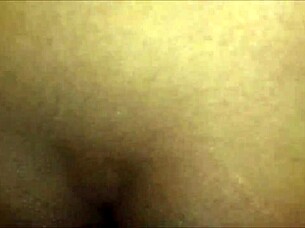 सेक्सी बीवी ने अपनी पति की साथ चुदाई की