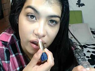 europa5639 masturbates with fingering