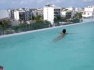 tanned babe licks cum from creampie